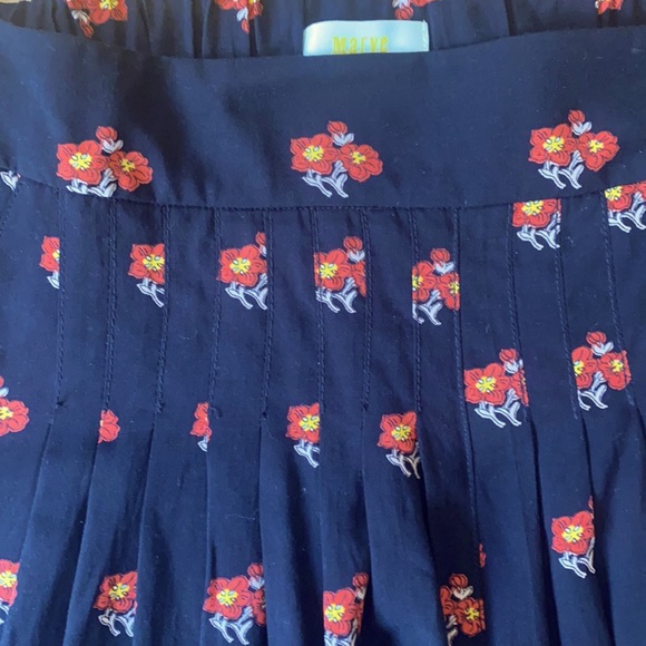 Anthropologie Maeve Patchwork Pleated Shorts - Picture 4 of 7